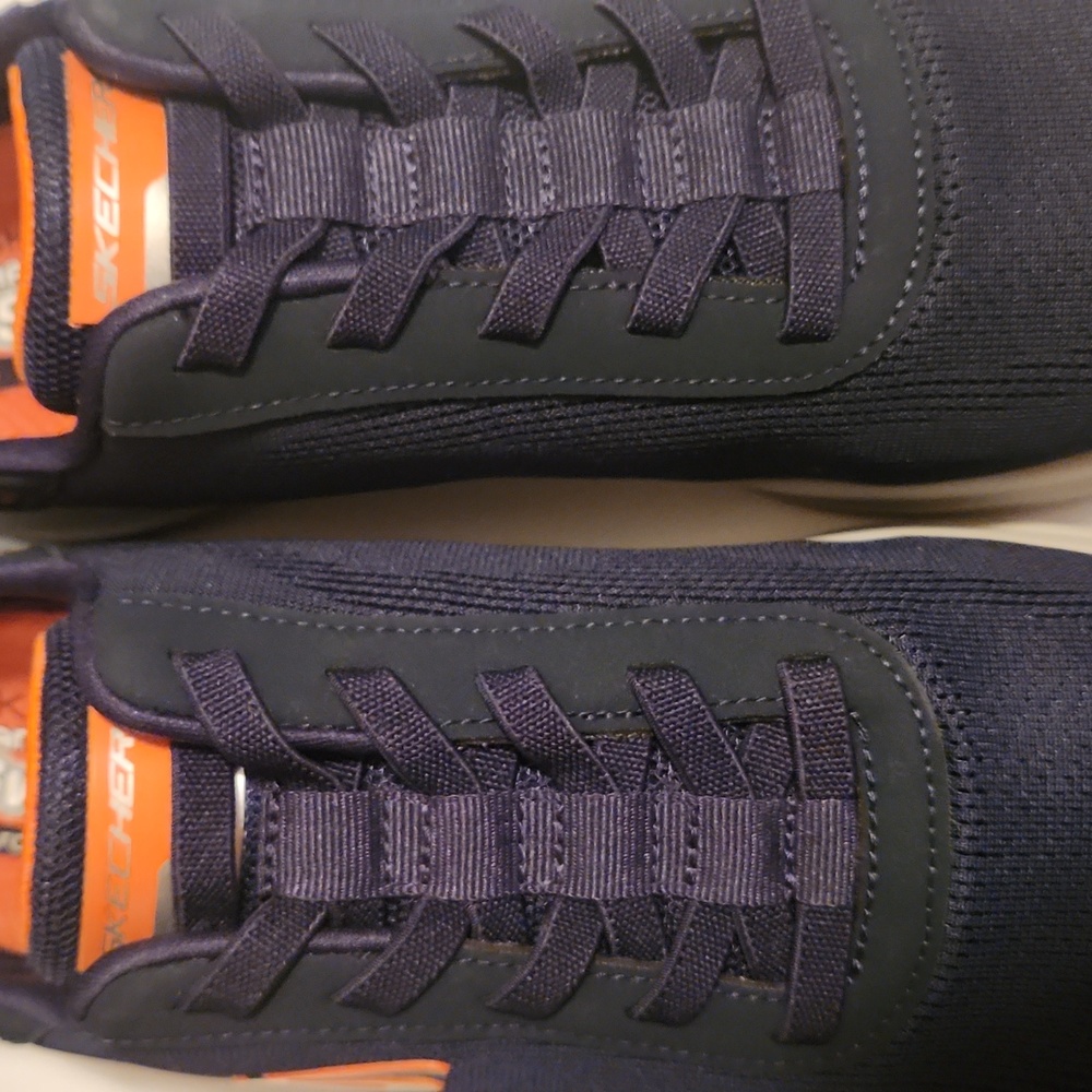 Skechers Men's Navy Athletic Shoes Slip On Size 10 - Picture 3 of 15